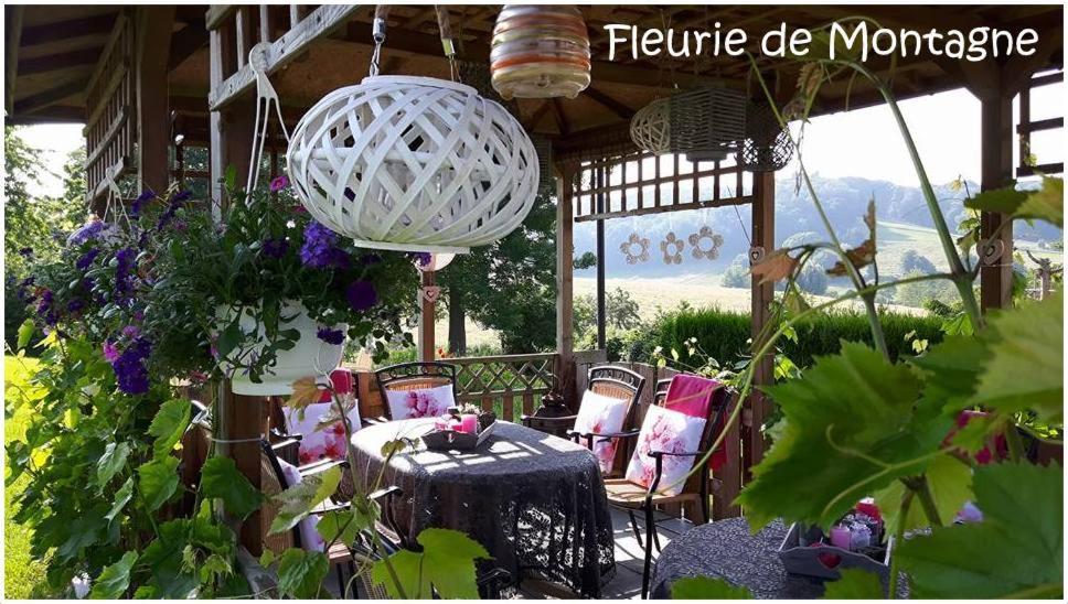 Hotel Fleurie De Montagne Malines Esterno foto